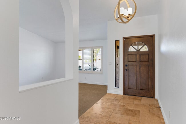 5903 E Paradise Ln in Scottsdale, AZ - Building Photo - Building Photo