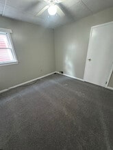 3 W Evergreen St in Nazareth, PA - Foto de edificio - Building Photo