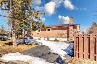 837 Hillcrest Rd in Pickering, ON - Building Photo - Building Photo