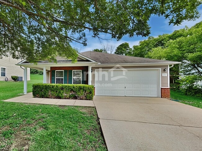 property at 2727 Sutherland Dr