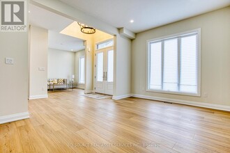 67 Creanona Blvd in Hamilton, ON - Building Photo - Building Photo