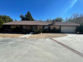 17343 Buckthorn Ave in Hesperia, CA - Building Photo