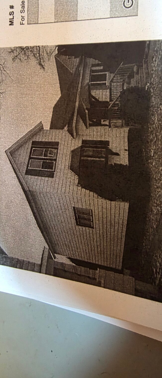 property at 308 S 12th St