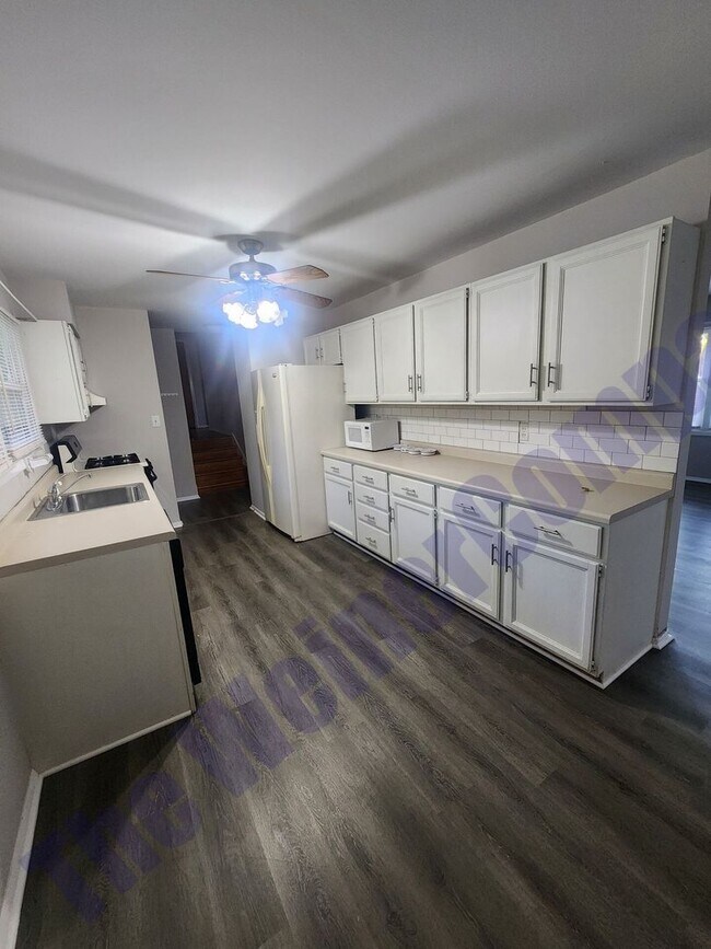 8 Shuman Cir in Urbana, IL - Building Photo - Building Photo