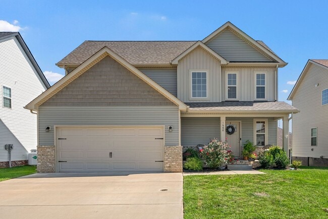 property at 1688 Heritage Dr
