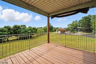 310 Lake Shore N in Montague, NJ - Building Photo - Building Photo