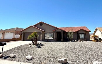 267 Park River Dr in Bullhead City, AZ - Building Photo - Building Photo