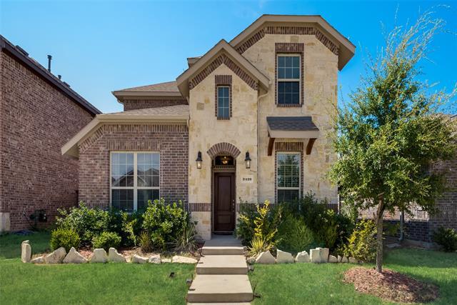 2420 Evening Stone Dr in Aubrey, TX - Foto de edificio