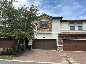 1243 Sandwedge St in Four Corners, FL - Building Photo