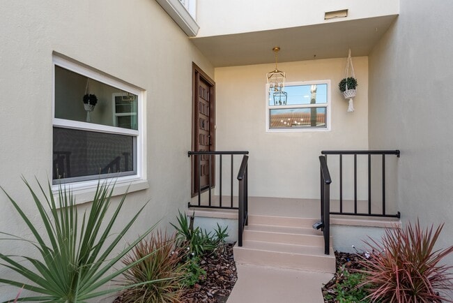 2700 Bayshore Blvd in Dunedin, FL - Building Photo - Building Photo