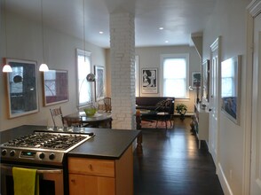152 Pearl St, Unit Unit #4 in Cambridge, MA - Building Photo - Building Photo