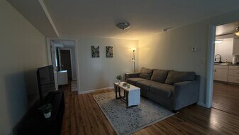 106 Clover Ln, Unit 106B in Ithaca, NY - Building Photo