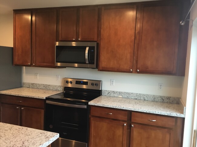 14827 99th Way Southeast in Yelm, WA - Building Photo - Building Photo