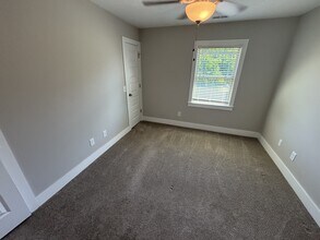 347 S Church St in Coats, NC - Building Photo - Building Photo