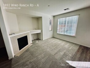 1892 Wind Ranch Rd in Reno, NV - Building Photo - Building Photo