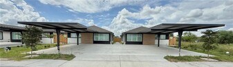 19 W Loop 19th St in Weslaco, TX - Building Photo