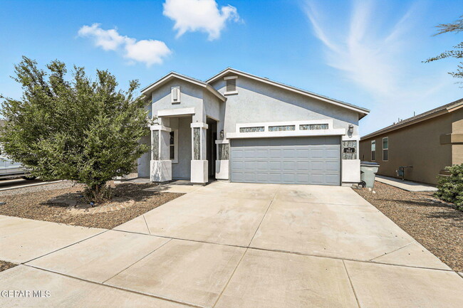 3964 Desert Nomad Dr in El Paso, TX - Building Photo - Building Photo