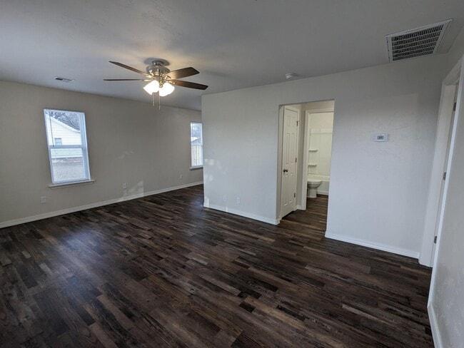 835 S Burdick St in Stillwater, OK - Building Photo - Building Photo