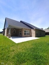 818 Bluegrass Trail in Kokomo, IN - Building Photo - Building Photo