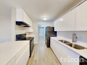 1609 Santa Fe Trail in Grand Prairie, TX - Building Photo - Building Photo