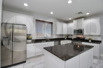 3340 E Cheyenne St in Gilbert, AZ - Building Photo - Building Photo