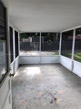 12374 Lakeshore Dr in Canal Point, FL - Building Photo - Building Photo