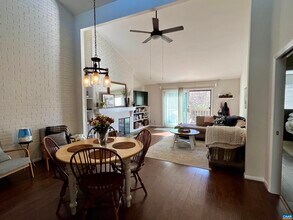 327 Harvest Dr in Charlottesville, VA - Building Photo - Building Photo