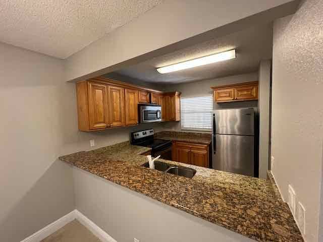 1700 Windorah Way in Royal Palm Beach, FL - Building Photo - Building Photo