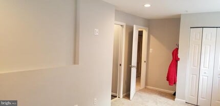 8233 Lyndhurst St in Laurel, MD - Building Photo - Building Photo