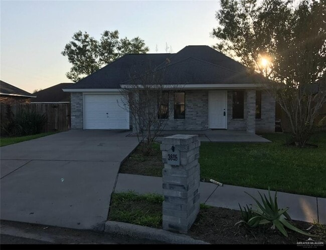 property at 3605 Loyola Ave