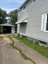 607 E 34th St in Lorain, OH - Building Photo - Building Photo