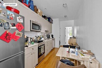 252 Prospect Pl in Brooklyn, NY - Building Photo - Building Photo