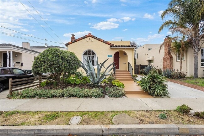 property at 250 Lorraine Blvd