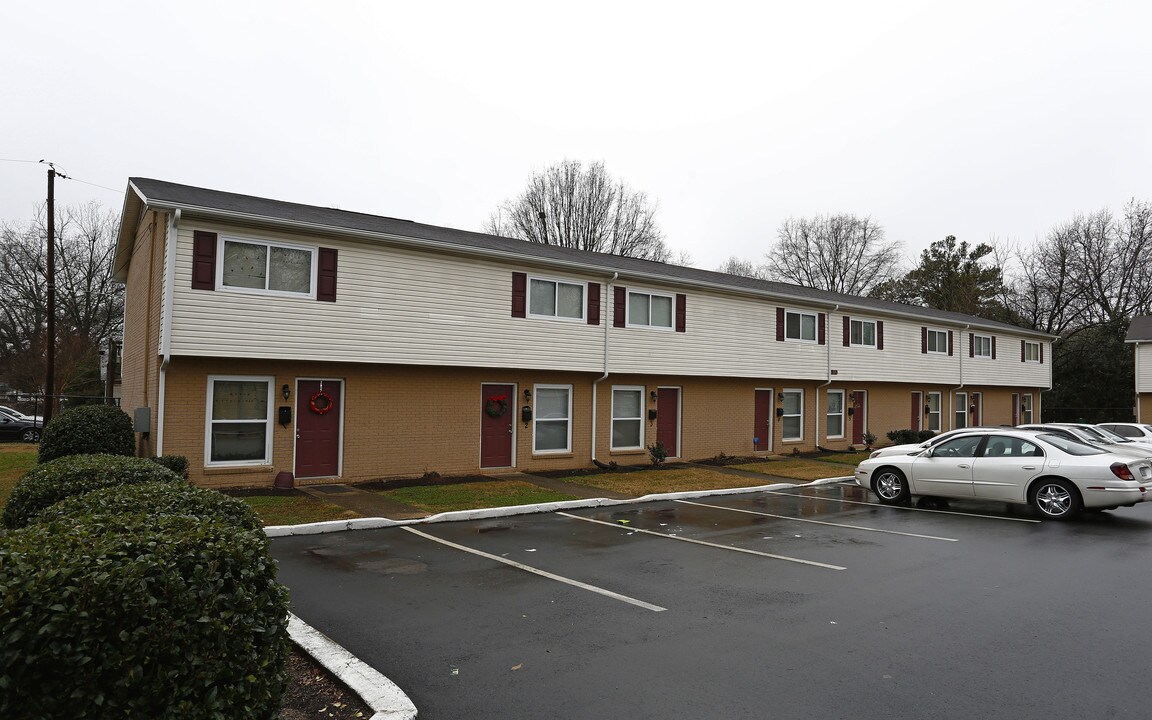 Rowan Street Apartments in Charlotte, NC - Foto de edificio