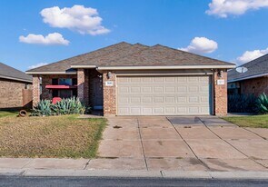 705 E 95th St in Odessa, TX - Building Photo