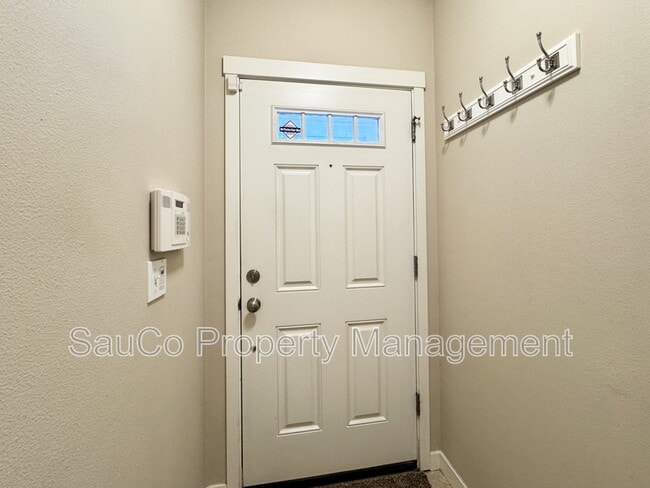 10438 SW Akilean Terrace in Tigard, OR - Building Photo - Building Photo