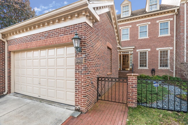 7802 Hidden Meadow Ter in Potomac, MD - Building Photo - Building Photo