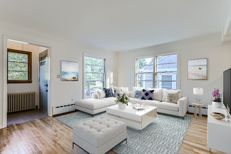 2106 Grand Ave S in Minneapolis, MN - Building Photo