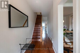 195 Gilmour Ave in Toronto, ON - Building Photo - Building Photo