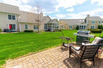 4706 St Andrews Dr in Grove City, OH - Building Photo - Building Photo