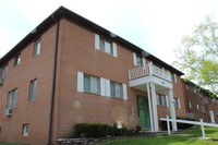 2901 Harwick Dr in Lansing, MI - Foto de edificio - Building Photo