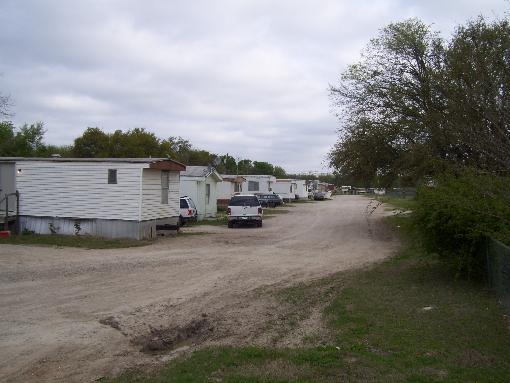 207 Garmon Dr in Early, TX - Foto de edificio - Building Photo