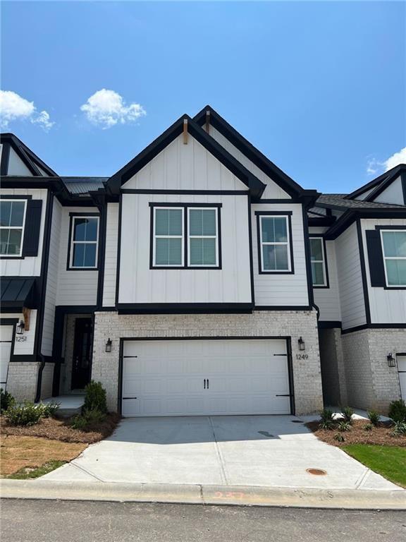 property at 1249 Windmill Pkwy