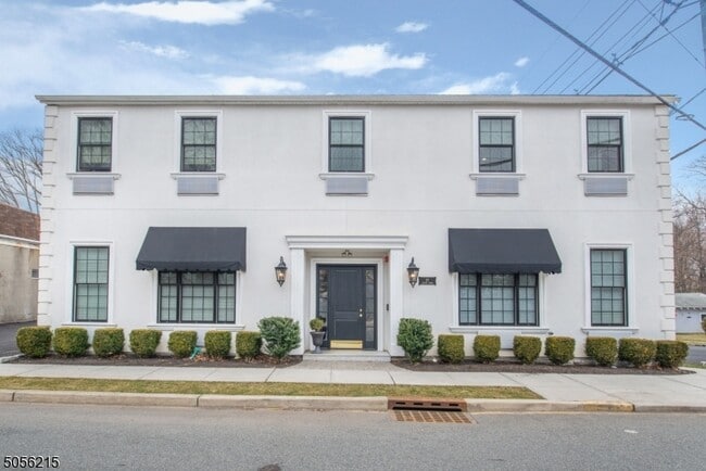 27 Central Ave-Unit -B | Rentals in Caldwell, NJ