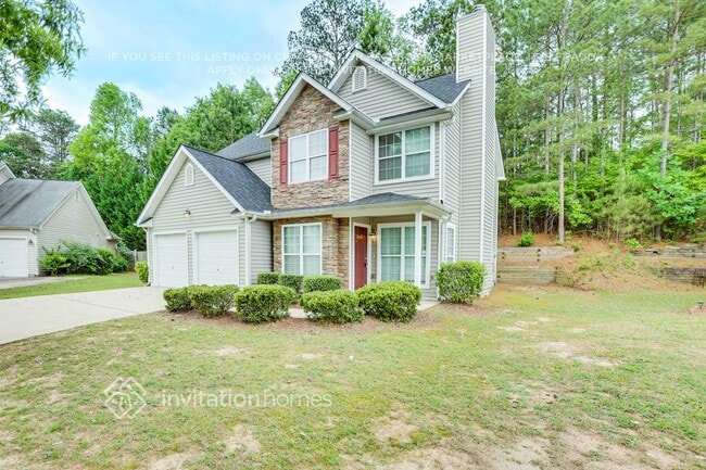property at 4855 Larkspur Ln