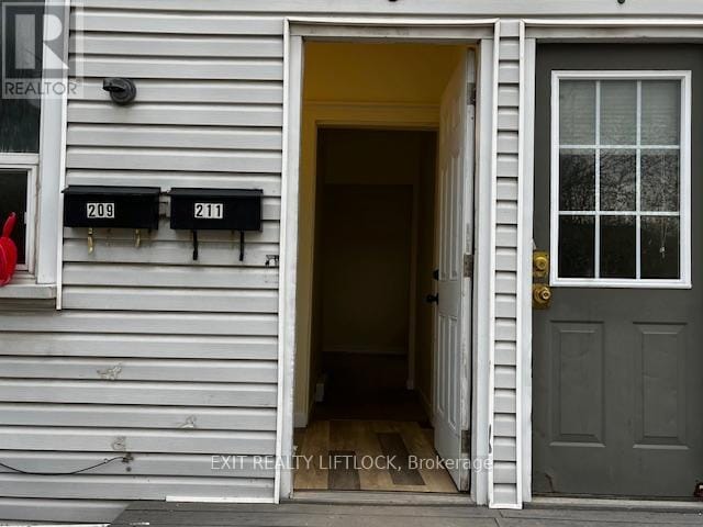 209 Stewart St in Peterborough, ON - Building Photo - Building Photo