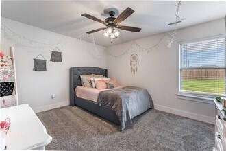 707 W Jillian St in Siloam Springs, AR - Foto de edificio - Building Photo