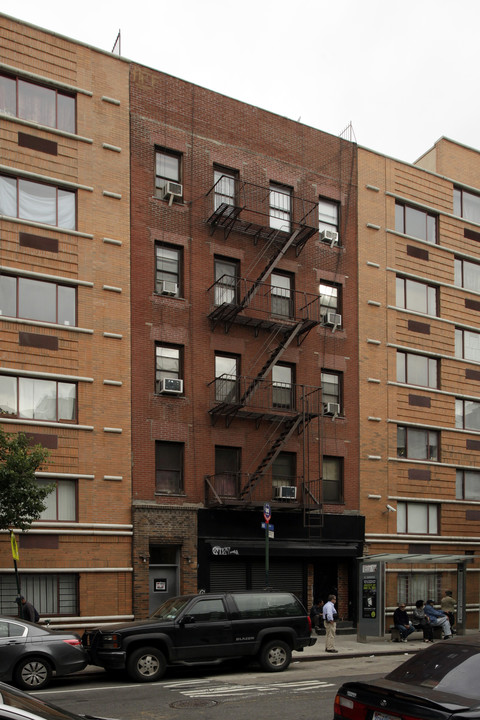 27 Avenue C in New York, NY - Building Photo