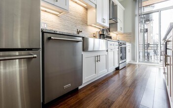 110 S Aberdeen St in Chicago, IL - Building Photo - Building Photo
