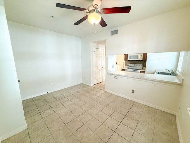 property at 1220 SW 1st Ave